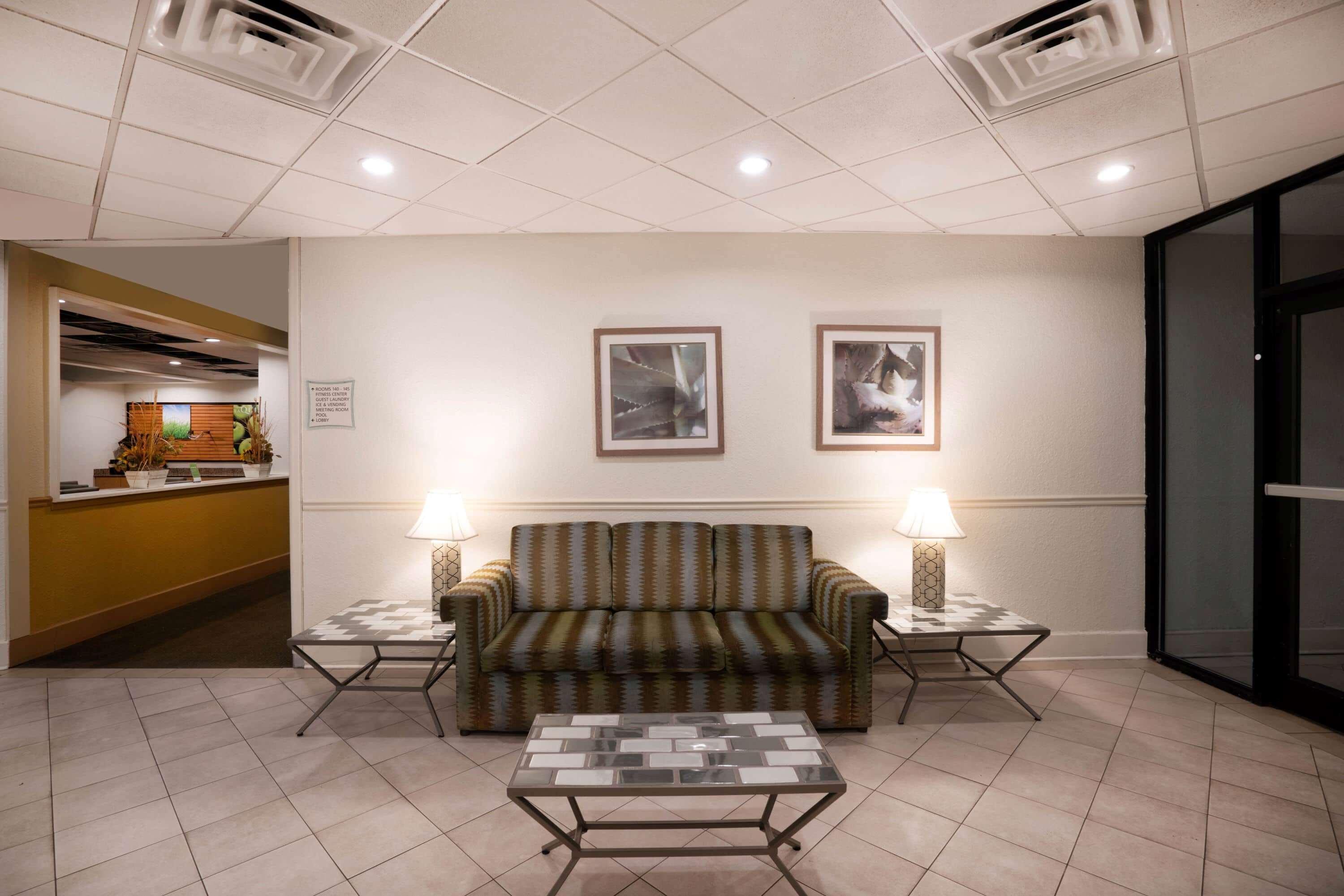 La Quinta By Wyndham Nashville Airport/Opryland מראה חיצוני תמונה