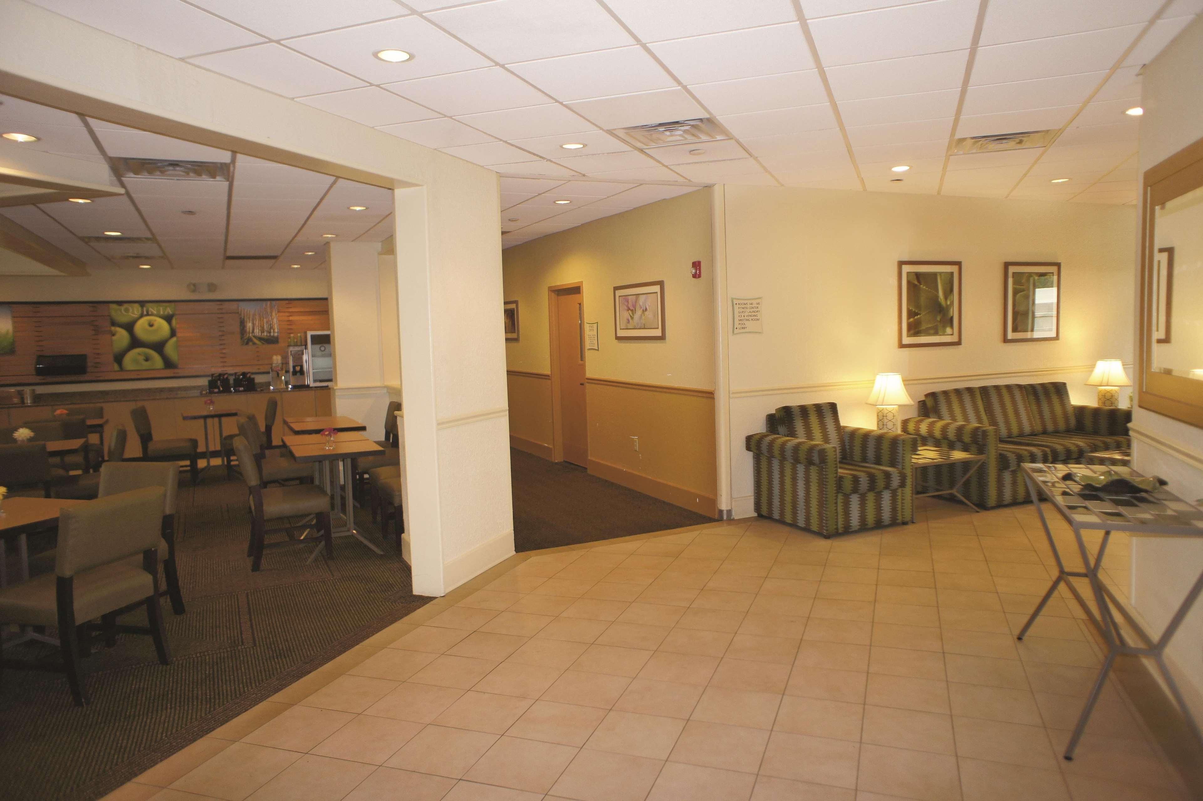 La Quinta By Wyndham Nashville Airport/Opryland מראה חיצוני תמונה
