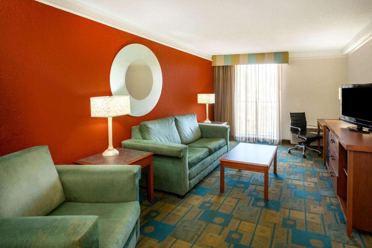 La Quinta By Wyndham Nashville Airport/Opryland מראה חיצוני תמונה