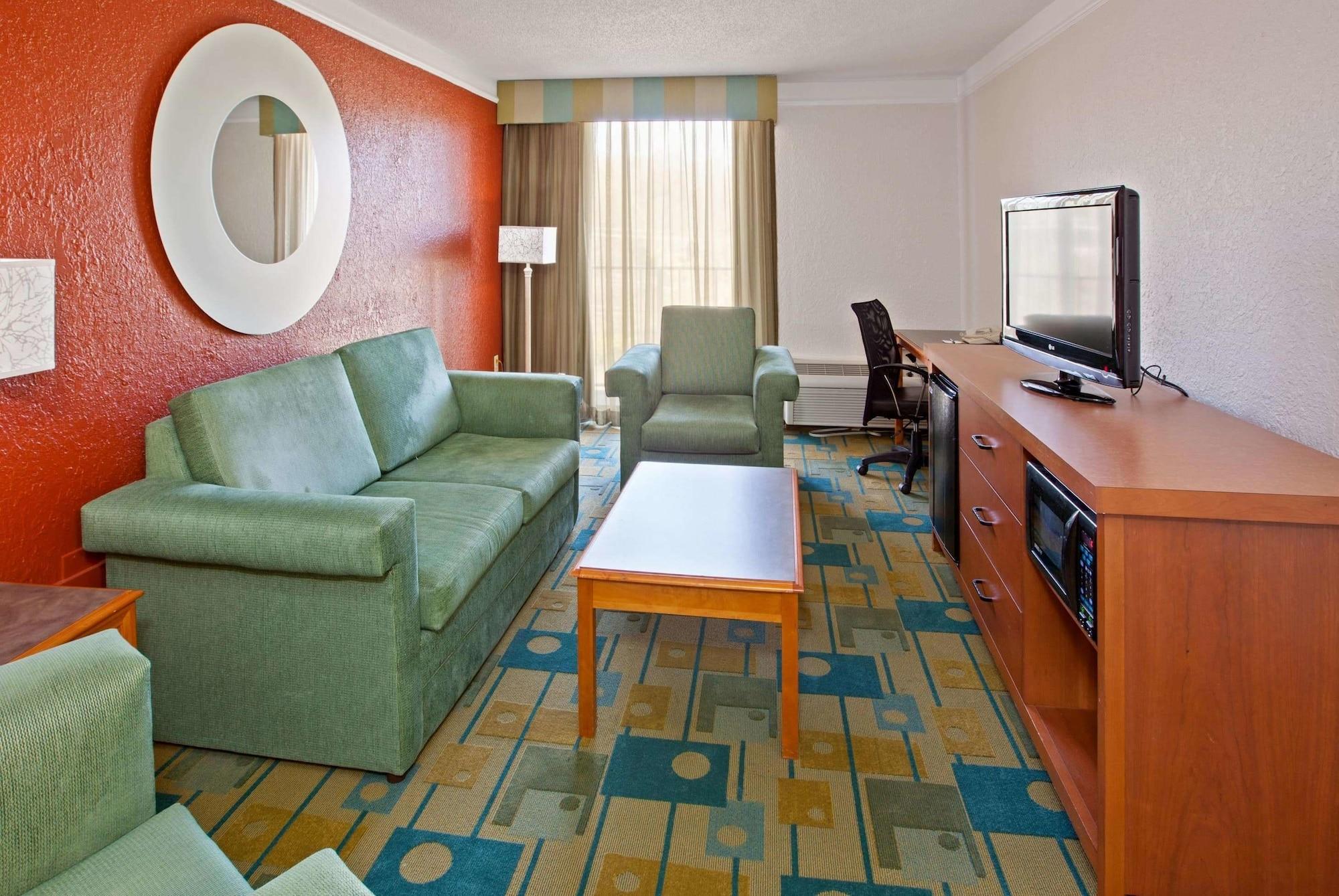 La Quinta By Wyndham Nashville Airport/Opryland מראה חיצוני תמונה